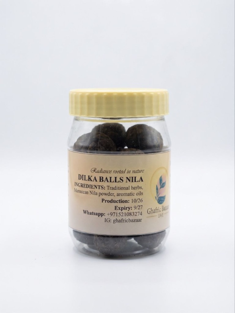 Dilka Balls Nila in a clear jar